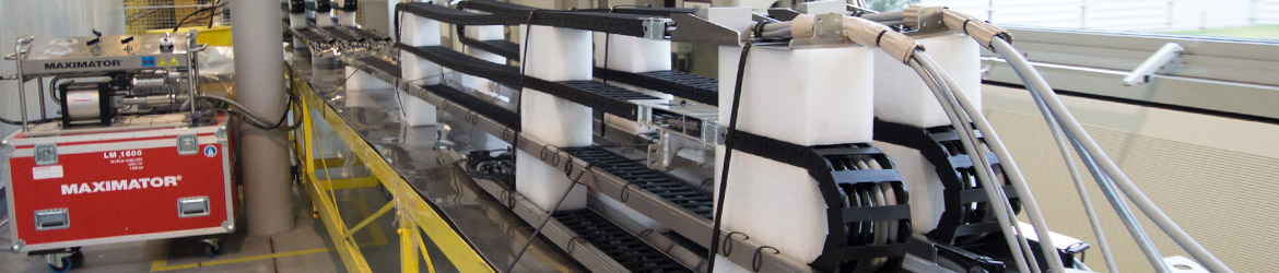 Готовое для монтажа системное решение для рабочих платформ с телескопическим подъемником и комплектовщиков