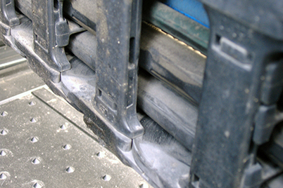 Изношенные шланги в системе энергоснабжения