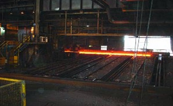 Энергоподвод для уличных кранов на сталелитейном заводе компании Corus Rail