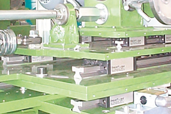 drylin® T в шлифовальном станке