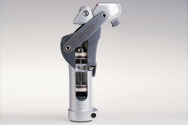 Протезы коленного сустава с уплотняющими кольцами iglidur от компании Otto Bock HealthCare GmbH
